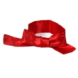 jeux coquins lien satin rouge